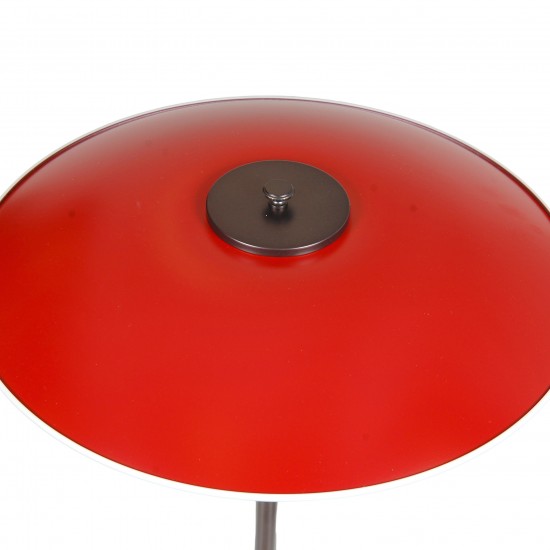 Poul Henningsen Ny PH-3,5/2,5 Bordlampe i bruneret messing og rød top skærm