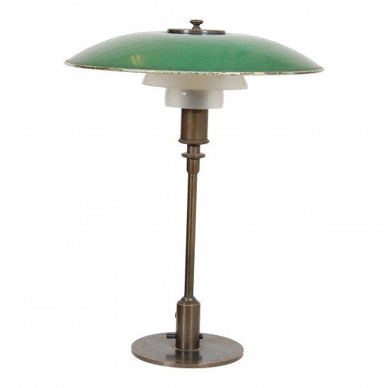 Poul Henningsen 3.5/2 Table lamp with bronzed brass frame