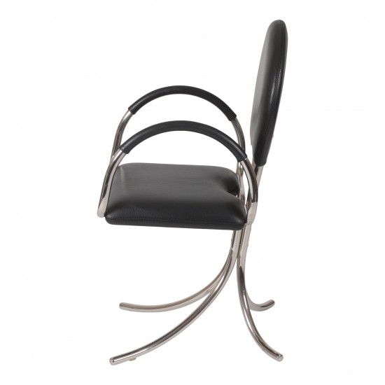 Poul Henningsen PH 506 chair with black leather