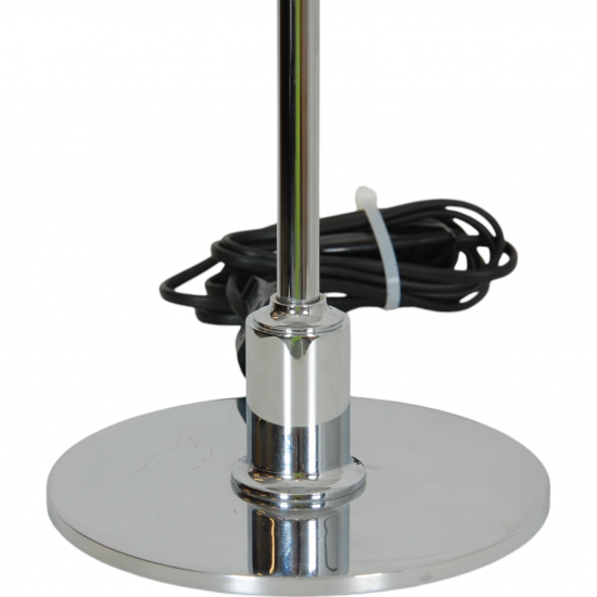 Poul Henningsen PH 3/2 table lamp