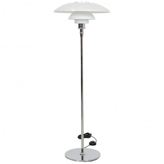 Poul Henningsen 4½ / 3½ floor lamp 2