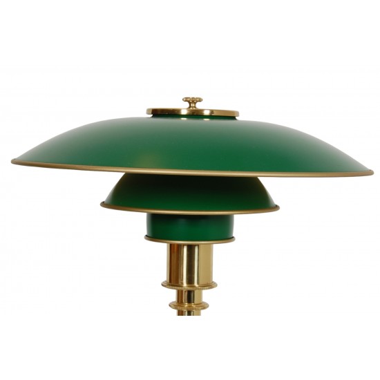 Poul Henningsen PH 3/2 table lamp with green shades