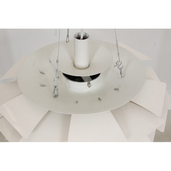 Poul Henningsen white Artichoke lamp Ø:60 cm 81