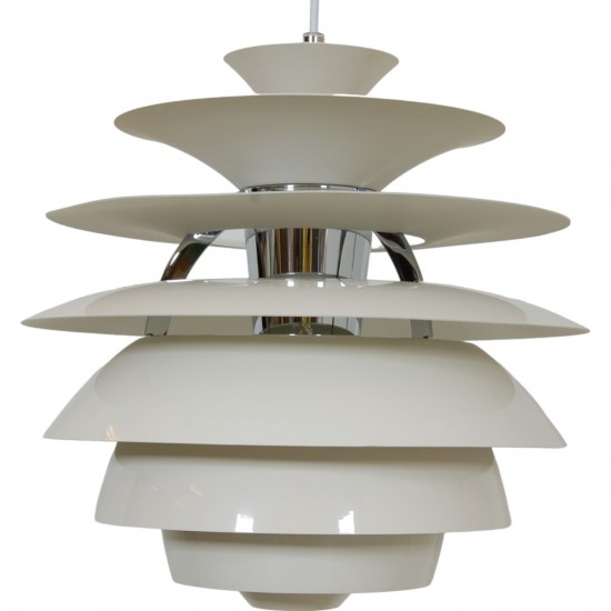 Poul Henningsen white Snowball lamp