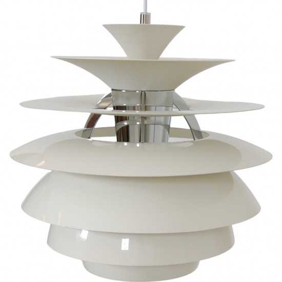 Poul Henningsen white Snowball lamp