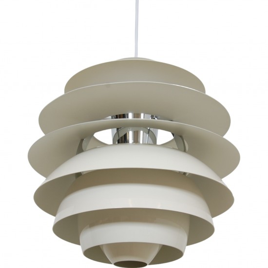 Poul Henningsen white Snowball lamp