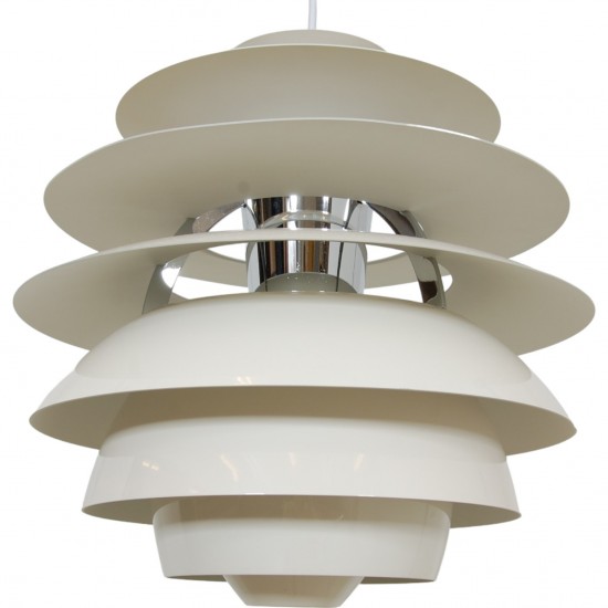Poul Henningsen white Snowball lamp