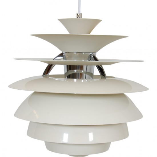 Poul Henningsen white Snowball lamp