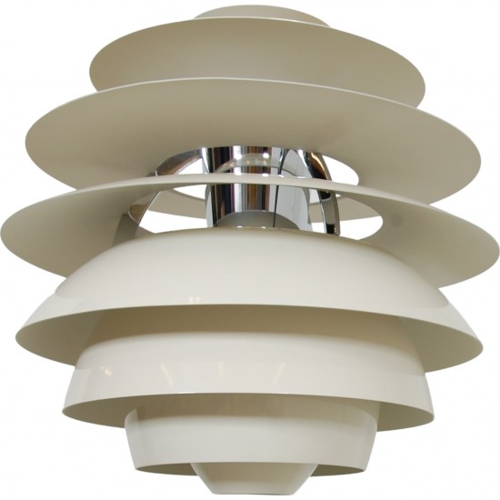 Poul Henningsen white Snowball lamp