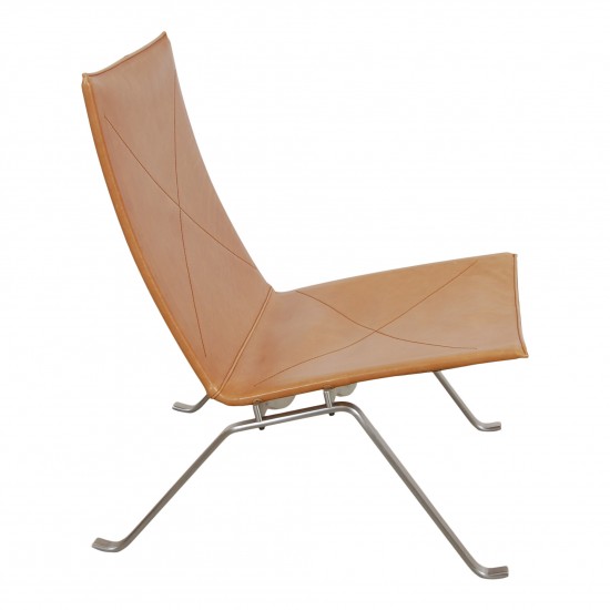 Poul Kjærholm PK-22 lounge chair in patinated elegance leather