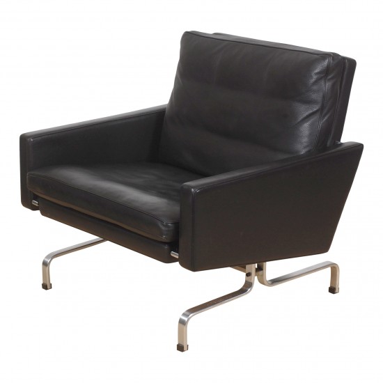 Poul Kjærholm Set of PK-31 black patinated leather armchairs
