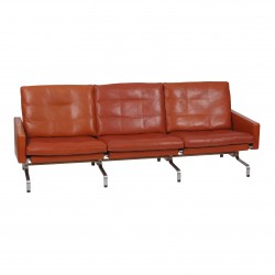 Poul Kjærholm PK-31/3 i patineret cognac læder fra Kold Christensen