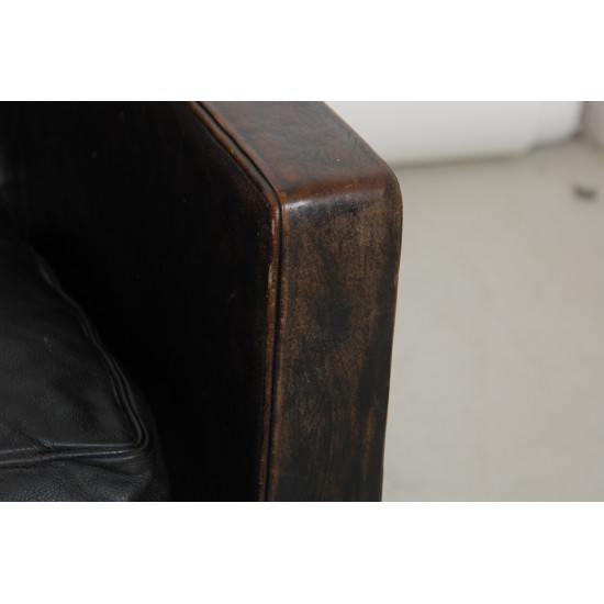 Poul Kjærholm PK-31 2 seater sofa in patinated black leather