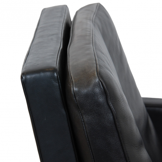 Poul Kjærholm PK-31/1 lounge chair in black leather by Kold Christensen