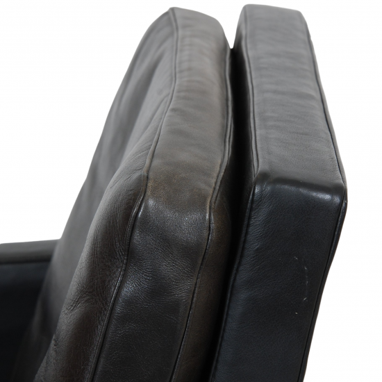 Poul Kjærholm PK-31/1 lounge chair in black leather by Kold Christensen