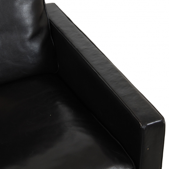 Poul Kjærholm PK-31/1 lounge chair in black leather by Kold Christensen