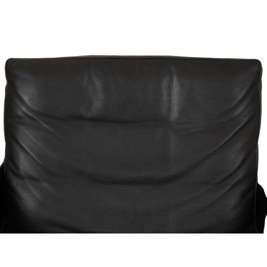 Poul Kjærholm PK-31/1 loungechair in black leather 1999