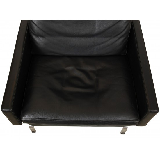 Poul Kjærholm PK-31/1 loungechair in black leather 1999