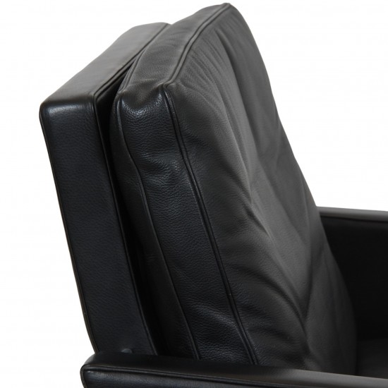 Poul Kjærholm PK-31/1 loungechair in black leather 1999