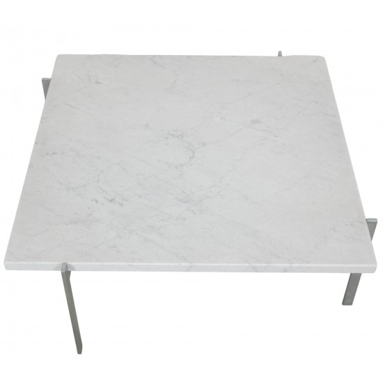 Poul Kjærholm PK-61 coffeetable of white marble
