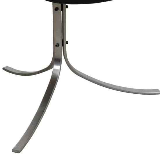 Poul Kjærholm PK-9 chair in black Aura leather