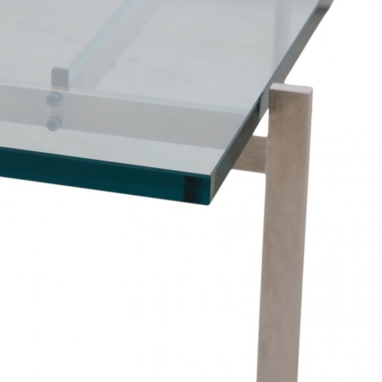 Poul Kjærholm Pk-61 coffee table with a new glass tabletop 