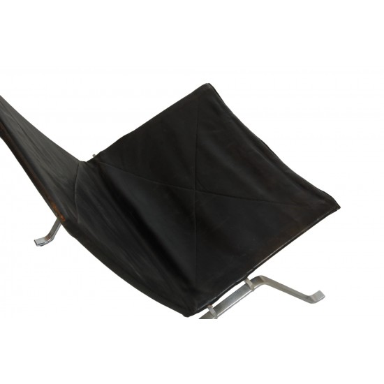 Poul Kjærholm PK-22 lounge chair in patinated black leather