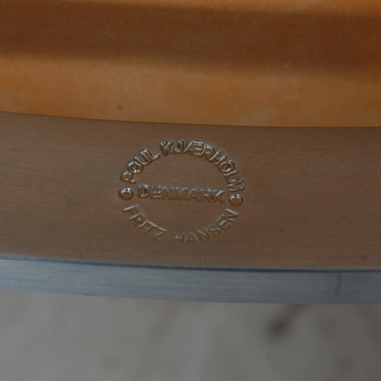Poul Kjærholm PK-22 in natural leather