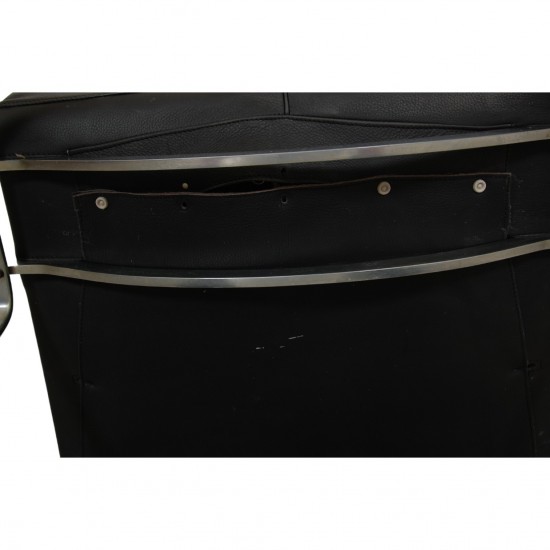 Poul Kjærholm PK-22 chair by Kold Christensen  in black leather