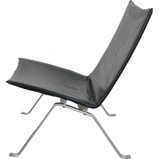 Poul Kjærholm PK22 chair in black leather from Kold Christensen