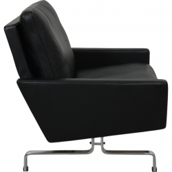 Poul Kjærholm PK-31 lænestol i sort læder