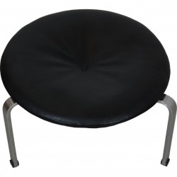 Poul Kjærholm PK33 skammel i sort læder fra 1984