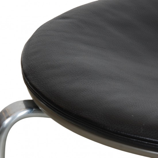 Poul Kjærholm PK-33 footstool in black leather from the 1990s