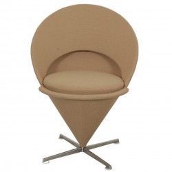 Verner Panton Cone chair i beige Hallingdal stof