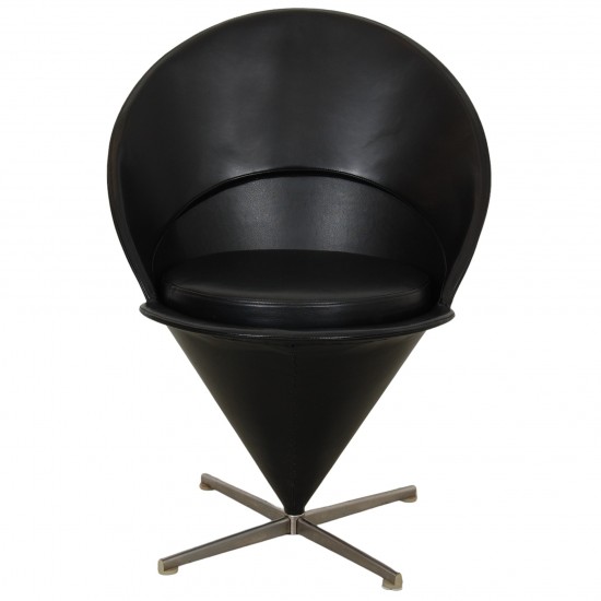 Verner Panton Cone chair i sort læder