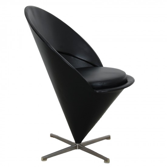 Verner Panton Cone chair i sort læder