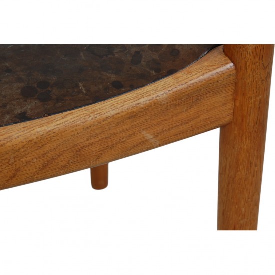 Sæt af to Hans Wegner W1 stole af eg