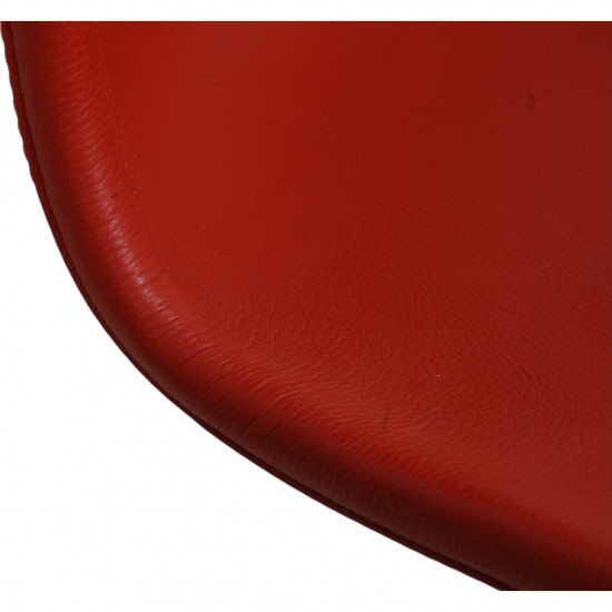 Set of four Poul Kjærholm PK9 chairs in red leather