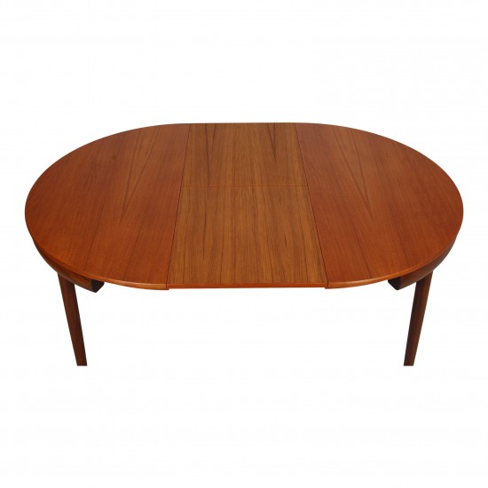 Hans Olsen Roundette table with 4 chairs, teak and cognac aniline leather