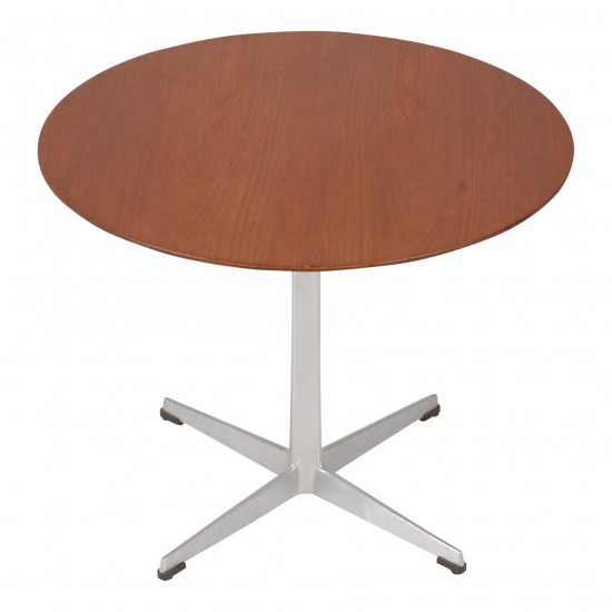 Arne Jacobsen sofabord udført i teaktræ Arne Jacobsen sofabord udført i teaktræ