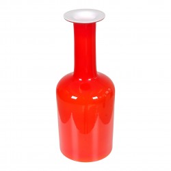 Otto Brauer/Holmegaard Red glass vase H: 25 Otto Brauer/Holmegaard Red glass vase H: 25
