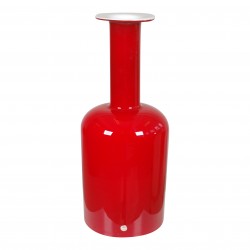 Otto Brauer/Holmegaard Red glass vase H: 51 Otto Brauer/Holmegaard Red glass vase H: 51