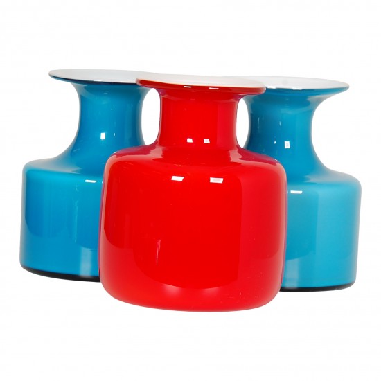 Holmegaard set of vases of blue and red glass H: 10-11