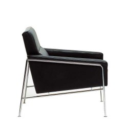 Arne Jacobsen Lufthavnsstol i sort læder Arne Jacobsen Lufthavnsstol i sort læder
