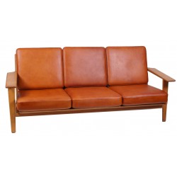 Hans J Wegner 3.pers sofa, GE 290, nypolstret i Walnut anilin læder