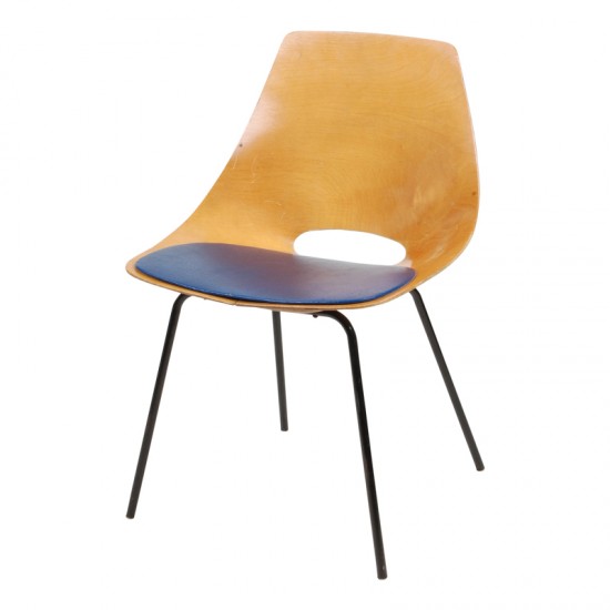 Tonneau chair by Pierre Guariche (1926-1995) Steiner edition